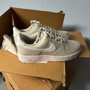 Nike Air Force 1 Cream:Beige /white Low size 12